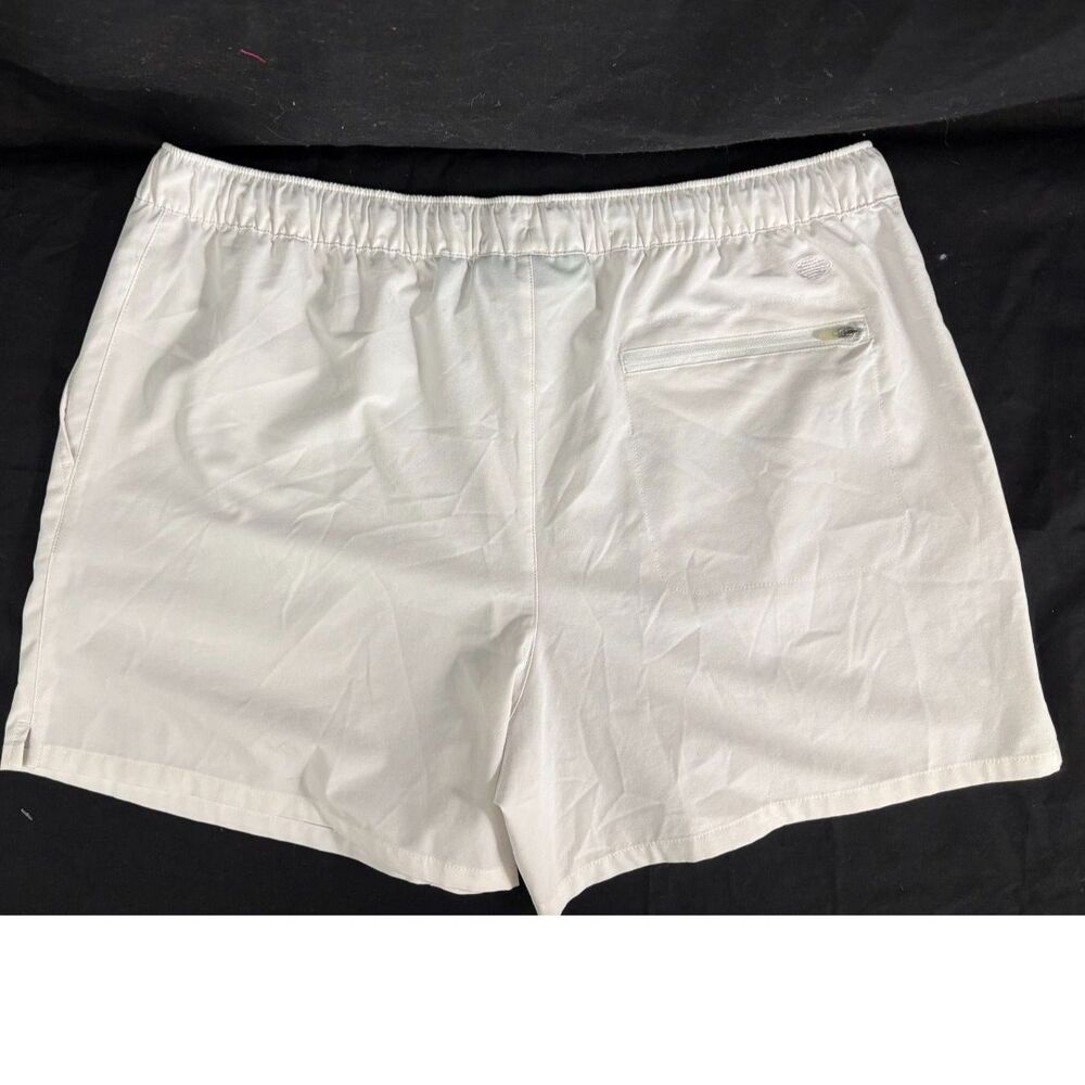 Reel Legends Men's White Performance Active Shorts XL Stretch Quick Dry